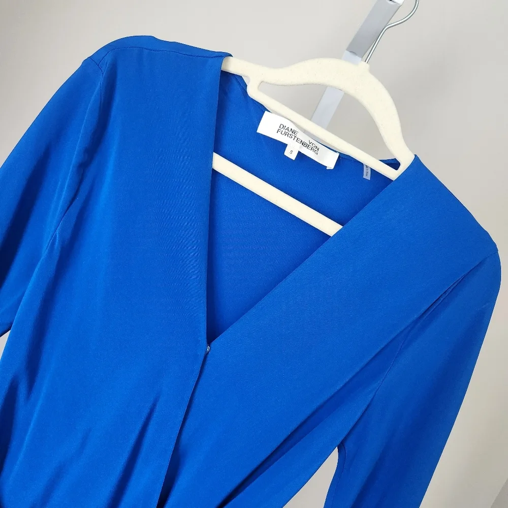 Diane Von Furstenberg DVF Blue Silk Wrap Dress Sz S - Picture 2 of 12
